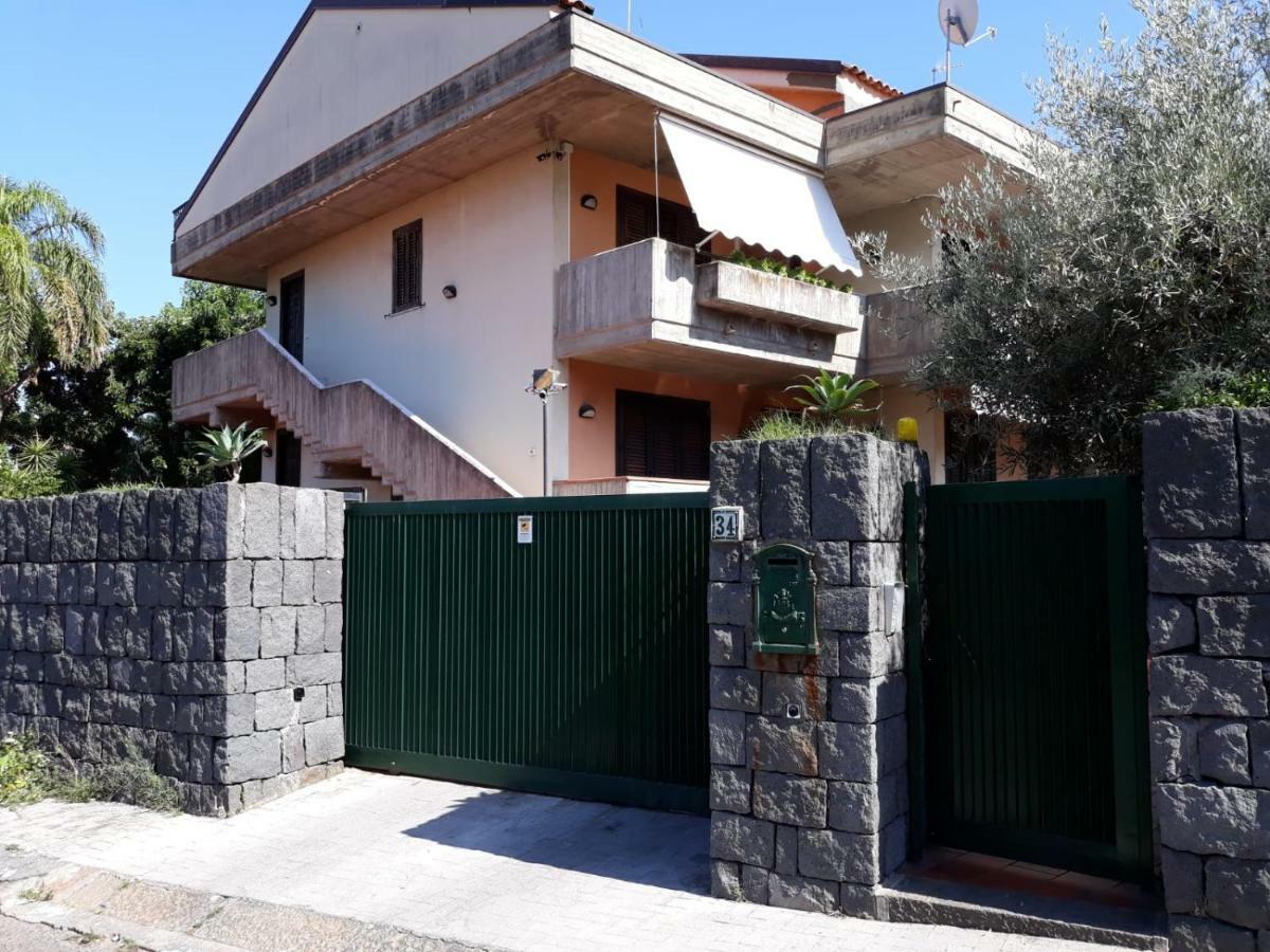 Andrew'S Apartment - Mulinia Residence Acireale Exterior photo